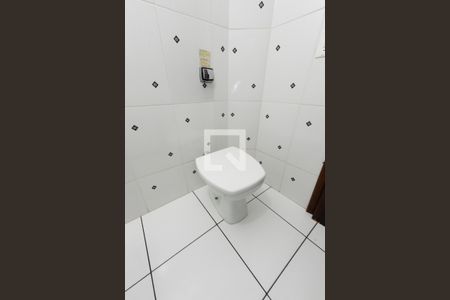 Banheiro Social de apartamento para alugar com 3 quartos, 105m² em Mercês, Curitiba