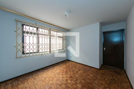 Apartamento para alugar com 105m², 3 quartos e 1 vaga Apartamento para alugar com 105m², 3 quartos e 1 vagaQuarto 2