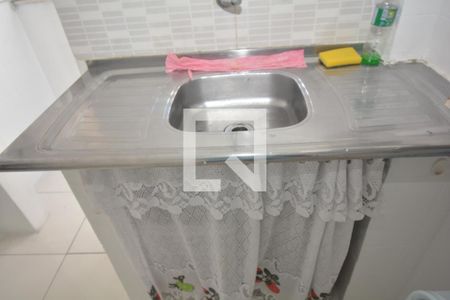 Apartamento para alugar com 60m², 2 quartos e sem vagaCozinha e Área de Serviço