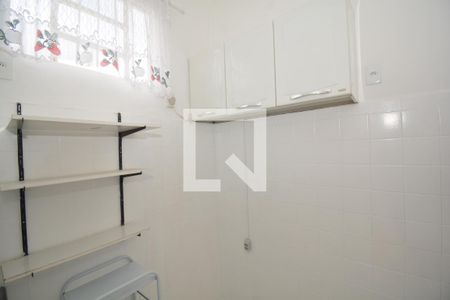 Apartamento para alugar com 60m², 2 quartos e sem vagaCozinha e Área de Serviço