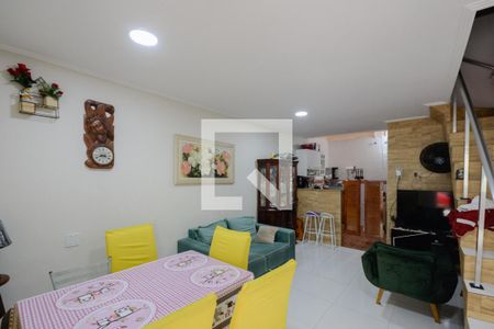 Sala de casa à venda com 2 quartos, 69m² em Tijuca, Rio de Janeiro