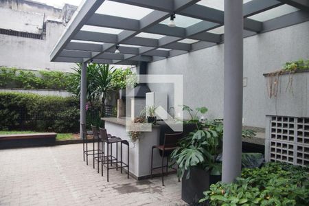 Studio para alugar com 30m², 1 quarto e 1 vaga Studio para alugar com 30m², 1 quarto e 1 vagaÁrea comum - Churrasqueira