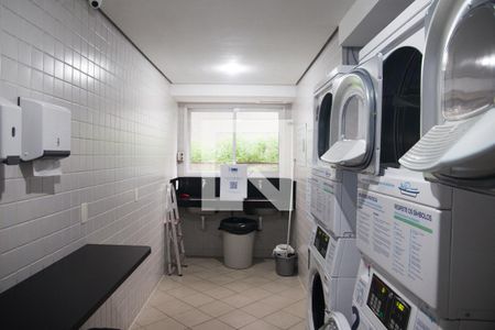 Studio para alugar com 30m², 1 quarto e 1 vaga Studio para alugar com 30m², 1 quarto e 1 vagaLavanderia