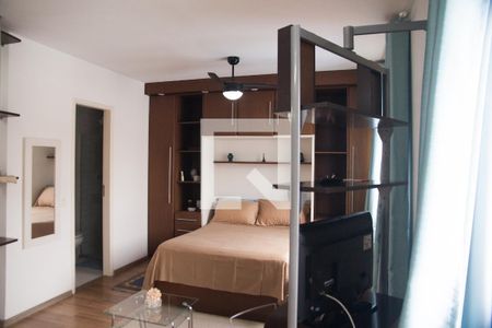 Studio para alugar com 30m², 1 quarto e 1 vaga Studio para alugar com 30m², 1 quarto e 1 vagaSala/Quarto