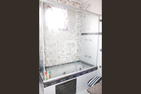 Casa à venda com 197m², 3 quartos e 2 vagasBanheiro 1