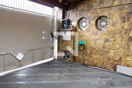 Casa à venda com 197m², 3 quartos e 2 vagasGaragem