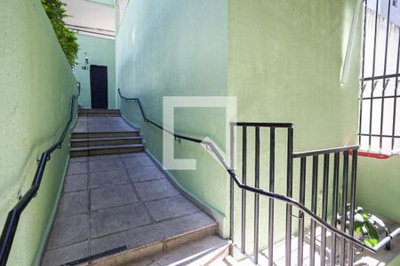 Apartamento para alugar com 70m², 3 quartos e sem vaga Apartamento para alugar com 70m², 3 quartos e sem vagaEntrada