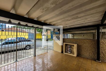 Casa à venda com 250m², 2 quartos e 2 vagasGaragem