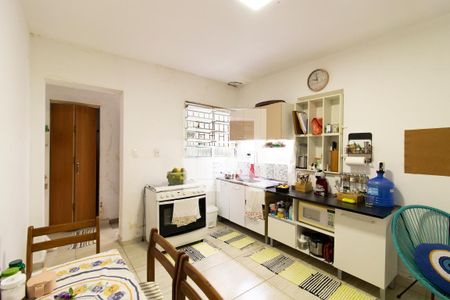 Casa à venda com 150m², 2 quartos e 2 vagasCozinha