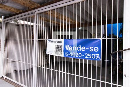 Casa à venda com 150m², 2 quartos e 2 vagasPlaca