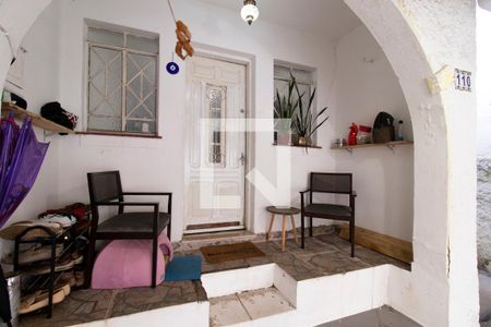 Casa à venda com 150m², 2 quartos e 2 vagasHall de Entrada