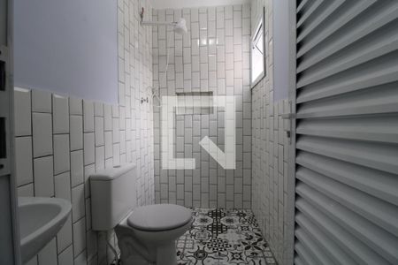 banheiro de apartamento para alugar com 1 quarto, 22m² em Chácara Santo Antônio (zona Sul), São Paulo