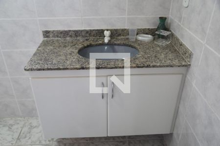Apartamento para alugar com 239m², 3 quartos e 3 vagasBanheiro da Suíte