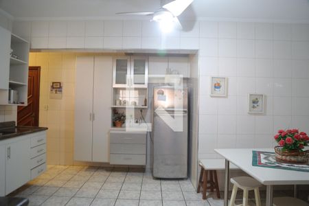 Apartamento para alugar com 239m², 3 quartos e 3 vagasCozinha