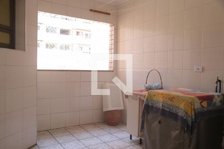 Apartamento para alugar com 239m², 3 quartos e 3 vagasÁrea de Serviço