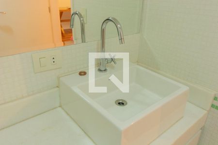 Apartamento para alugar com 169m², 3 quartos e 2 vagas Apartamento para alugar com 169m², 3 quartos e 2 vagasBanheiro