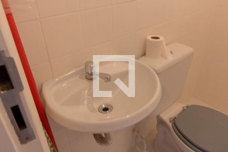 Apartamento para alugar com 169m², 3 quartos e 2 vagas Apartamento para alugar com 169m², 3 quartos e 2 vagasBanheiro de Serviço