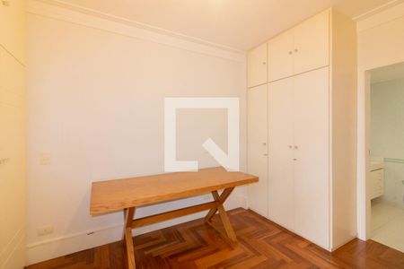Apartamento para alugar com 169m², 3 quartos e 2 vagas Apartamento para alugar com 169m², 3 quartos e 2 vagasSuíte 1