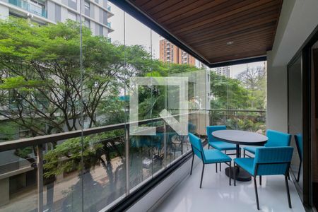 Varanda de apartamento para alugar com 3 quartos, 169m² em Vila Uberabinha, São Paulo