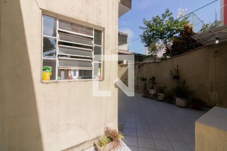 Casa à venda com 180m², 2 quartos e 2 vagasÁrea de Serviço