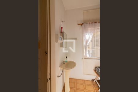 Casa à venda com 180m², 2 quartos e 2 vagasEdicula