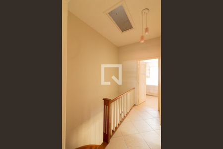 Casa à venda com 180m², 2 quartos e 2 vagasCorredor