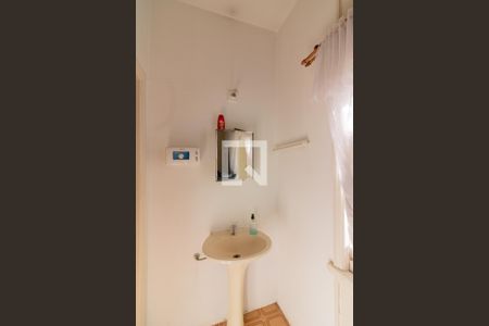 Casa à venda com 180m², 2 quartos e 2 vagasEdicula