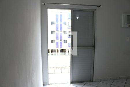 Quarto 2 de apartamento para alugar com 2 quartos, 72m² em Parque Enseada, Guarujá