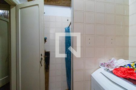 Apartamento à venda com 471150m², 1 quarto e sem vagaBanheiro