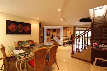 Sala de apartamento à venda com 3 quartos, 334m² em Recreio dos Bandeir, Rio de Janeiro