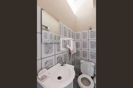 Casa à venda com 130m², 3 quartos e 3 vagas Casa à venda com 130m², 3 quartos e 3 vagasLavabo Home Office