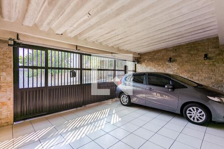 Casa à venda com 130m², 3 quartos e 3 vagas Casa à venda com 130m², 3 quartos e 3 vagasGaragem