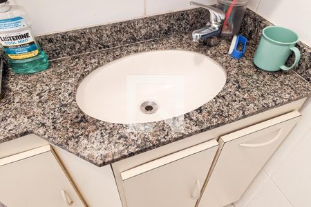 Casa à venda com 130m², 3 quartos e 3 vagas Casa à venda com 130m², 3 quartos e 3 vagasBanheiro da suíte