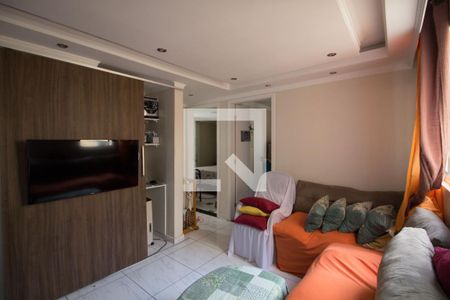 Sala de Apartamento com 2 quartos, 43m² Jardim Brasília