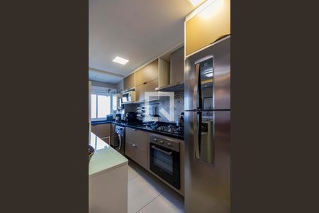 Cozinha de apartamento à venda com 2 quartos, 64m² em São Geraldo, Porto Alegre