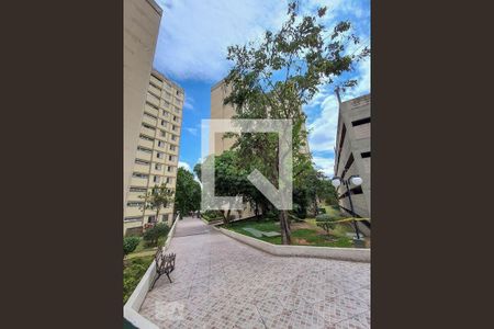 Apartamento para alugar com 68m², 2 quartos e 1 vagaarea comum