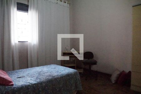 Casa à venda com 60m², 2 quartos e 1 vagaquarto 2