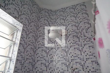 Casa à venda com 60m², 2 quartos e 1 vagabanheiro 2