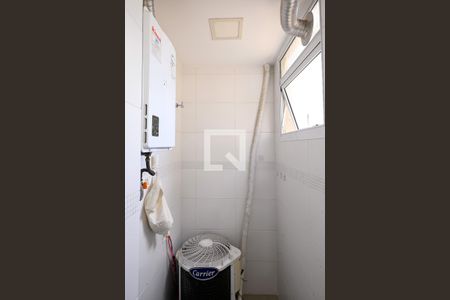 Apartamento à venda com 82m², 3 quartos e 1 vaga Apartamento à venda com 82m², 3 quartos e 1 vagaBanheiro de Serviço