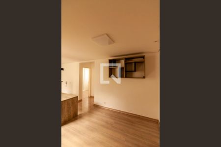 Sala de apartamento para alugar com 2 quartos, 44m² em Campo Alegre, Belo Horizonte