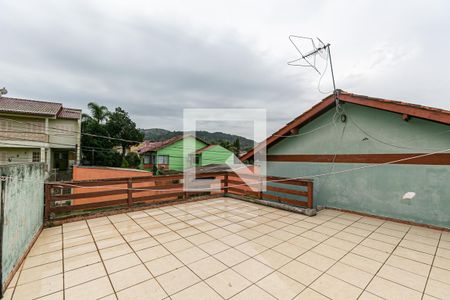 Casa à venda com 210m², 4 quartos e 2 vagasTerraço