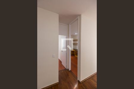 Apartamento para alugar com 82m², 3 quartos e 1 vagaCorredor