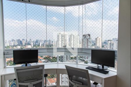 Apartamento à venda com 120m², 3 quartos e 3 vagasVaranda da suíte 2