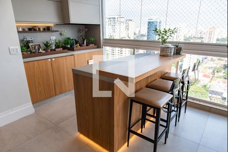 Varanda de apartamento à venda com 3 quartos, 120m² em Vila Olímpia, São Paulo
