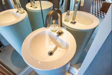 Pia de apartamento à venda com 3 quartos, 120m² em Vila Olímpia, São Paulo