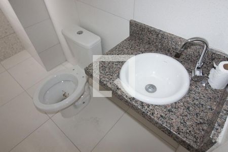 Apartamento à venda com 42m², 2 quartos e sem vagaBanheiro