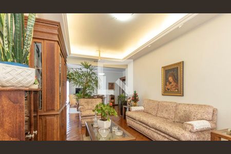 Apartamento para alugar com 140m², 4 quartos e 2 vagas