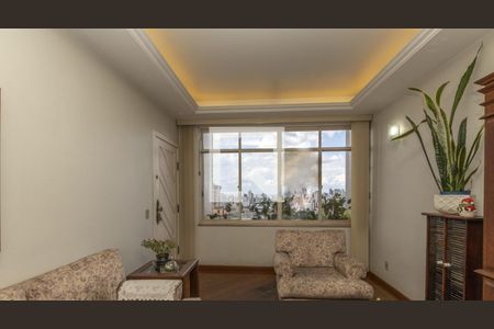 Apartamento para alugar com 140m², 4 quartos e 2 vagas