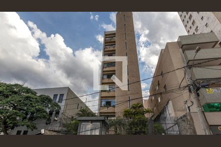 Apartamento para alugar com 140m², 4 quartos e 2 vagas