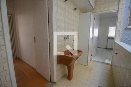 Apartamento à venda com 90m², 3 quartos e 1 vagaÁrea de Serviço